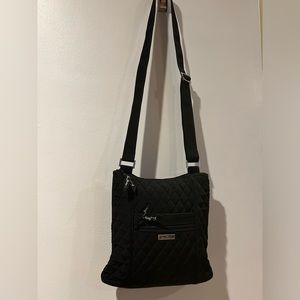 Vera Bradley black  crossbody zip pockets & closure. Great Condition.